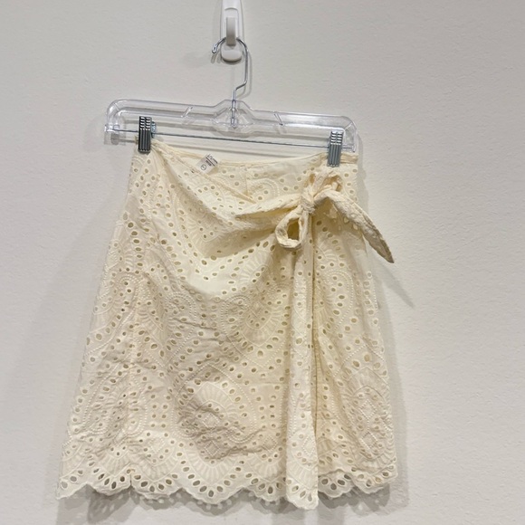 Toluca Ivory Wrap Beach Skirt – 100% Cotton - Picture 1 of 3